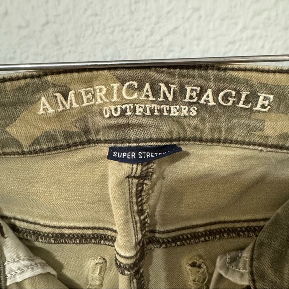 American Eagle Women Army Super Stretch X Mid Rise Distressed Denim Jegging Sz 6 - Picture 8 of 15